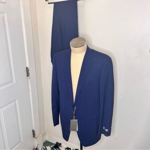 Canali
Men's Seasonal Stripe Wool-Blend Suit full set,suit is size 54,pants 38